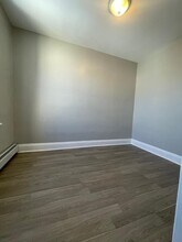 76 Neptune Ave in Jersey City, NJ - Building Photo - Building Photo