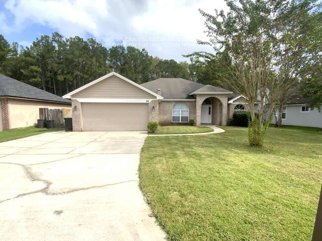 property at 523 Charles Pinckney St