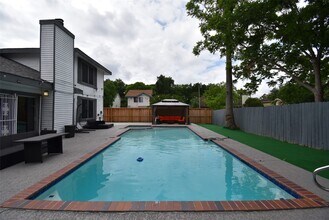 7726 Miller Glen Ln in Houston, TX - Building Photo - Building Photo