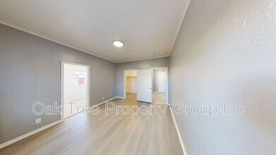 2451 Seminary Ave in Oakland, CA - Building Photo - Building Photo