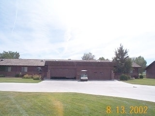 property at 975 Margo Ct