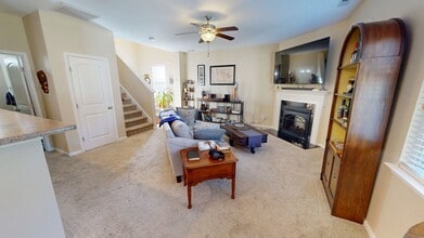 541 Roanoke Dr in Raeford, NC - Building Photo - Building Photo