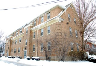 Victory Arms Apartment in Madison, WI - Building Photo - Building Photo