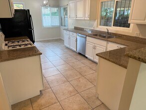 5120-5122 70th St in San Diego, CA - Building Photo - Building Photo