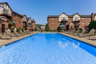 Rivers Edge Apartments