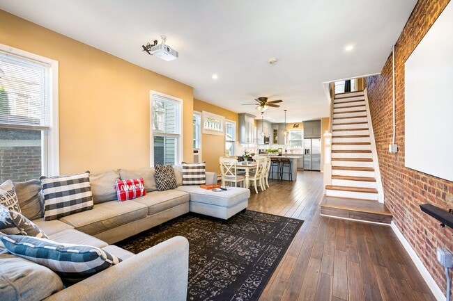 1054 Hunterdon St in Newark, NJ - Building Photo - Building Photo