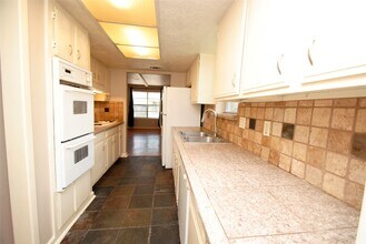 614 Dalewood Dr in Missouri City, TX - Building Photo - Building Photo