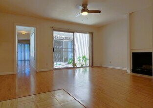 14171 Paseo Corto in Tustin, CA - Building Photo - Building Photo