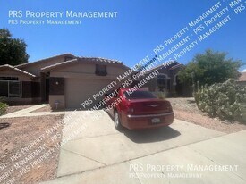 1041 E Silverwood Dr in Phoenix, AZ - Building Photo