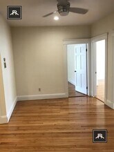 6 Sutherland Rd in Boston, MA - Building Photo - Building Photo