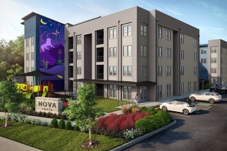 Nova Lofts in San Antonio, TX - Foto de edificio - Building Photo