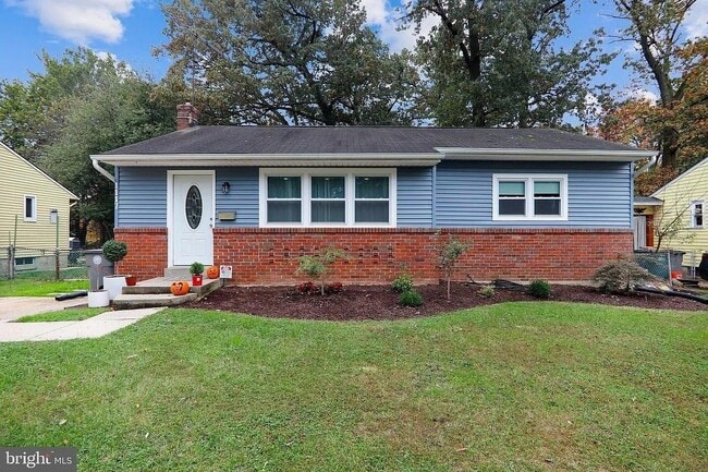 property at 1117 Maple Ave