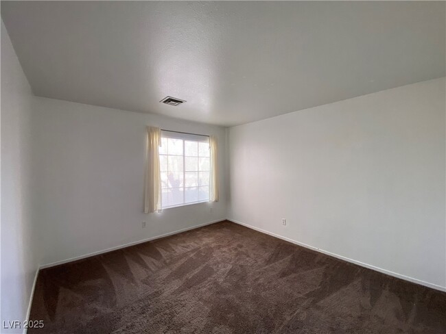 property at 4823 S Torrey Pines Dr