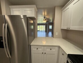 1055 Palm Ave in North Fort Myers, FL - Building Photo - Building Photo