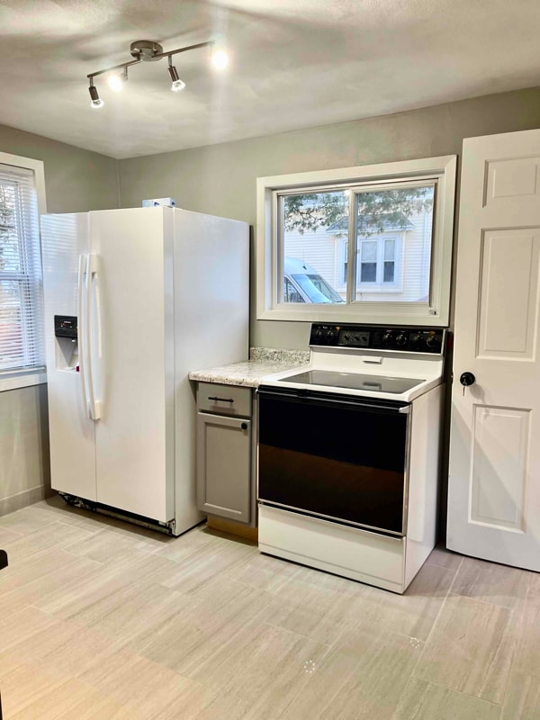 1005 N State St in Appleton, WI - Foto de edificio - Building Photo