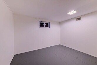 212 Lakeside Dr in Ballwin, MO - Building Photo - Building Photo