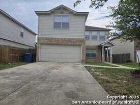 4514 Cerca Royale in San Antonio, TX - Building Photo