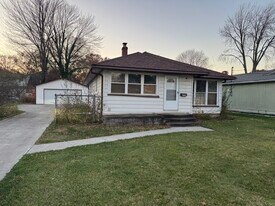 5938 Porter Rd in North Olmsted, OH - Building Photo