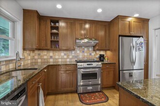 7902 Rocton Ave in Chevy Chase, MD - Building Photo - Building Photo