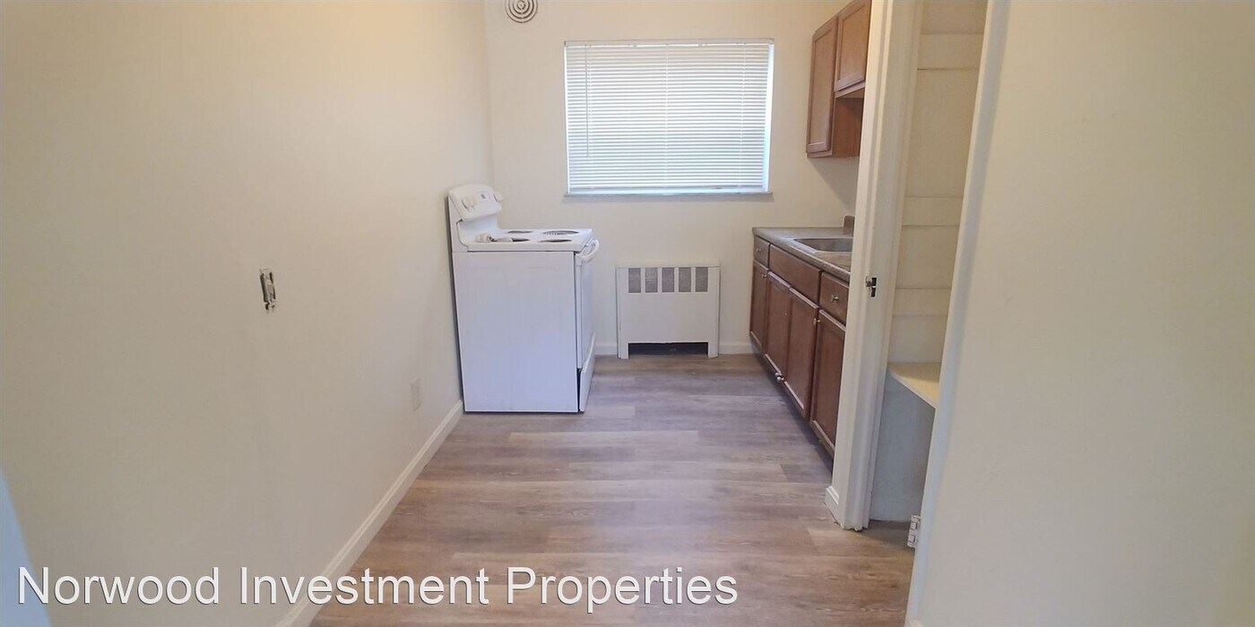 153 Glenridge Pl in Cincinnati, OH - Building Photo