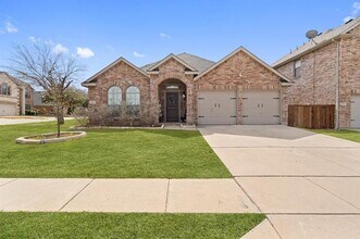 3968 Hunter Peak Rd in Roanoke, TX - Building Photo - Building Photo