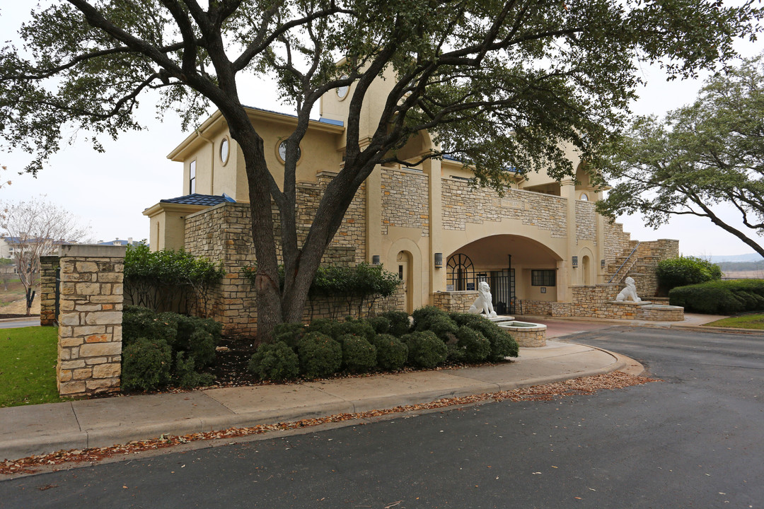 Island on Lake Travis in Lago Vista, TX - Building Photo