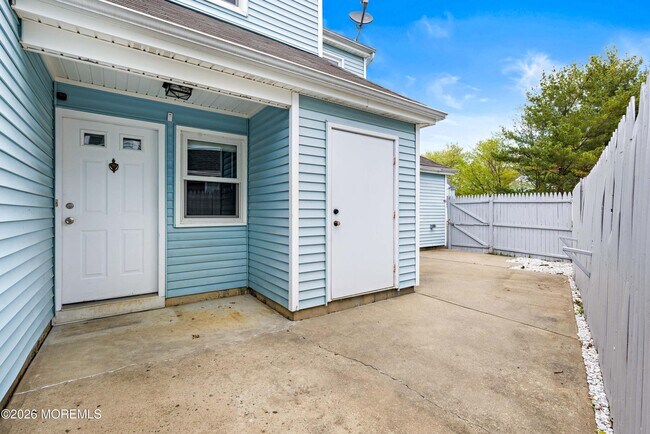 15 Twain Ct in Freehold, NJ - Building Photo - Building Photo