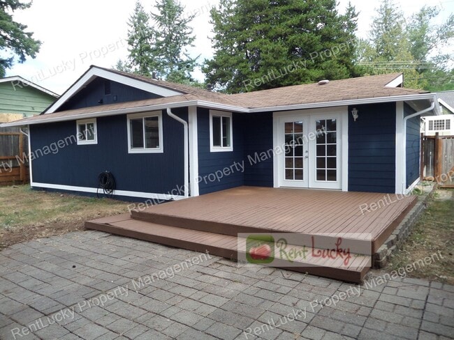 651 Union Ave NE in Renton, WA - Building Photo - Building Photo