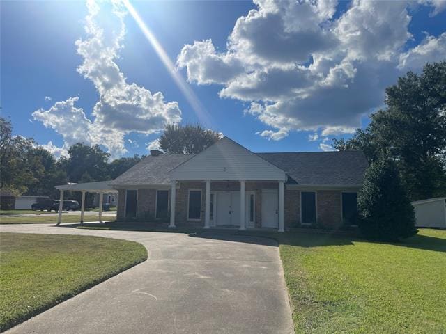 property at 810 Lucas Dr