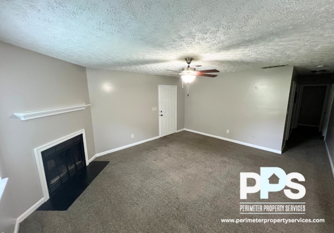 property at 5917 Summerglen Ln