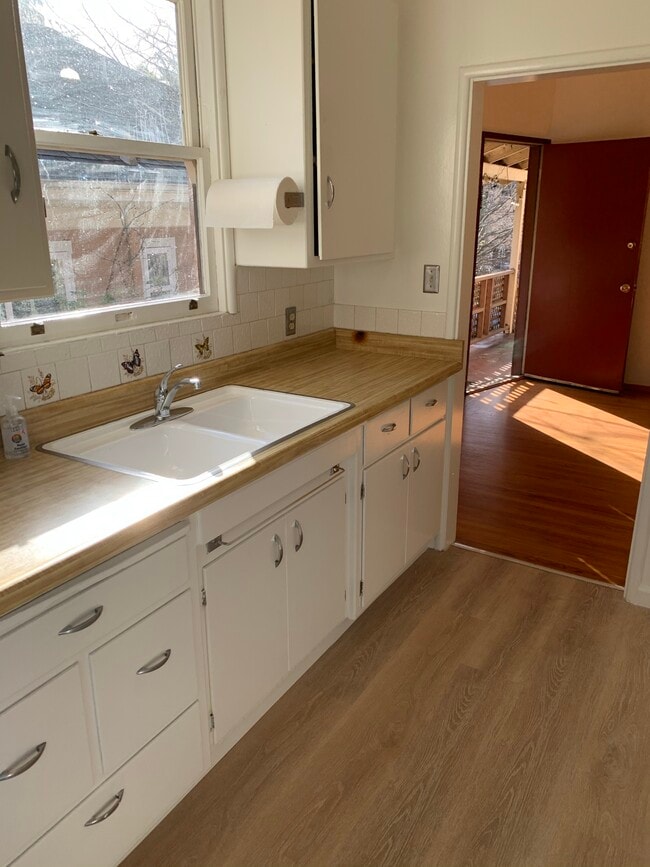 2731 Grant St, Unit #B in Berkeley, CA - Building Photo - Building Photo