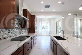 22721 N 34th St in Phoenix, AZ - Building Photo - Building Photo