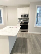 6000 Monroe Pl in West New York, NJ - Building Photo - Building Photo