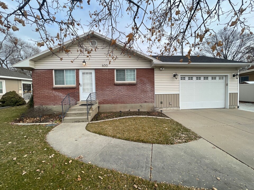 400 N 175 E in North Salt Lake, UT - Building Photo