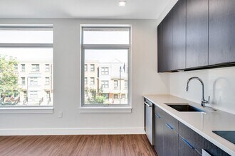 99 Sumner St in Boston, MA - Foto de edificio - Building Photo