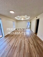 475 Industrial Dr W, Unit 502 in Sulphur Springs, TX - Foto de edificio - Building Photo