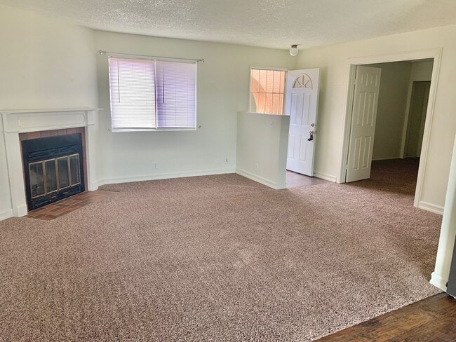 6143 Chia Ave in Twentynine Palms, CA - Building Photo - Building Photo