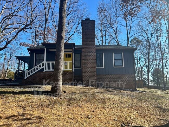 property at 33 Oak Ln