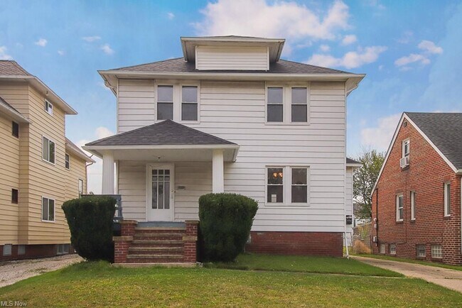 1807 Wexford Ave-Unit -1/DN in Parma, OH - Building Photo - Building Photo