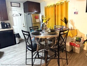 425 Las Palmas Cir in Avon Park, FL - Building Photo - Building Photo