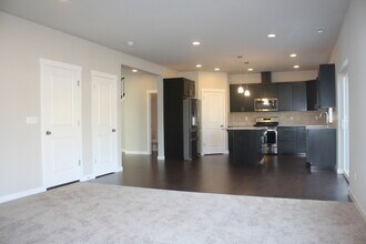 17906 8th Pl W in Lynnwood, WA - Building Photo - Building Photo