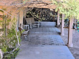 1290 W Cherokee Ln in Wickenburg, AZ - Building Photo