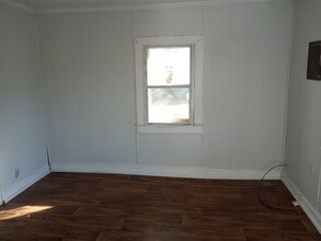 305 River St in Laurens, SC - Building Photo - Building Photo