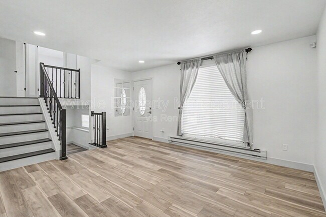 17805 E Kansas Pl in Aurora, CO - Building Photo - Building Photo