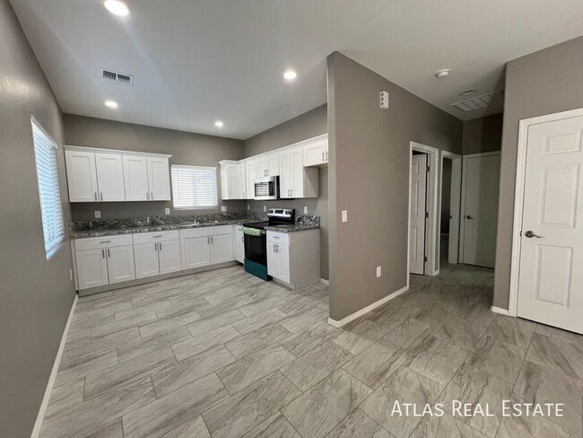 property at 51 W Lester St