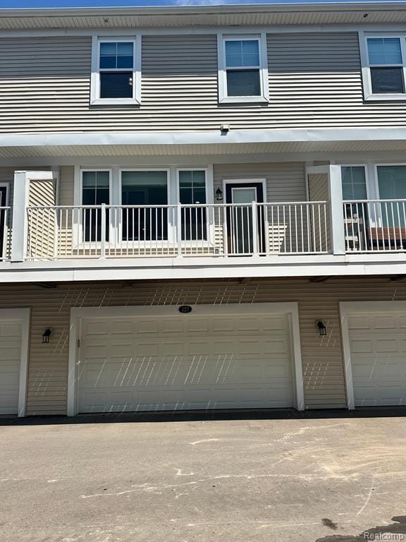 127 Monument Ln in Wixom, MI - Building Photo - Building Photo