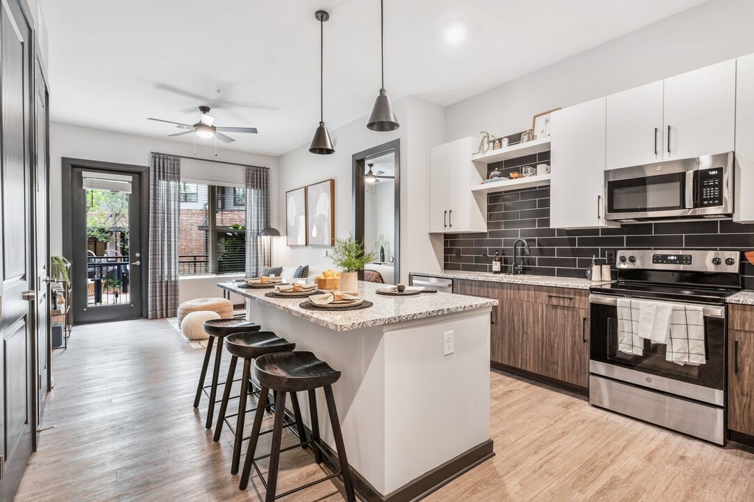 Vibe at Echo Street West in Atlanta, GA - Foto de edificio