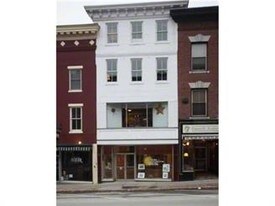 58 Main St in Bangor, ME - Building Photo