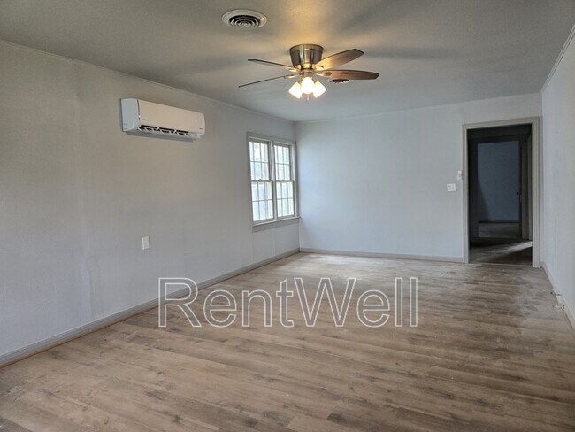 616 E 13th St in Littlefield, TX - Foto de edificio - Building Photo
