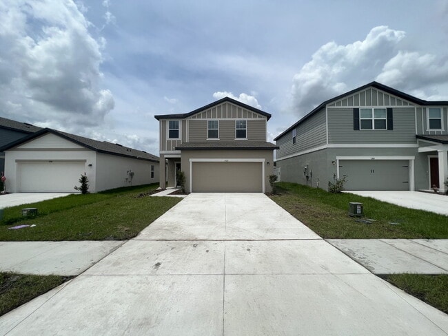 35522 Shade Fern Ln in Zephyrhills, FL - Building Photo - Building Photo